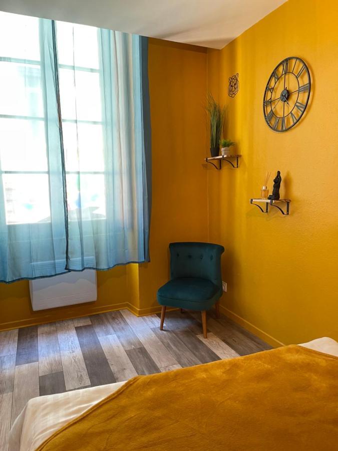 Jungle Room Romans-sur-Isère Buitenkant foto